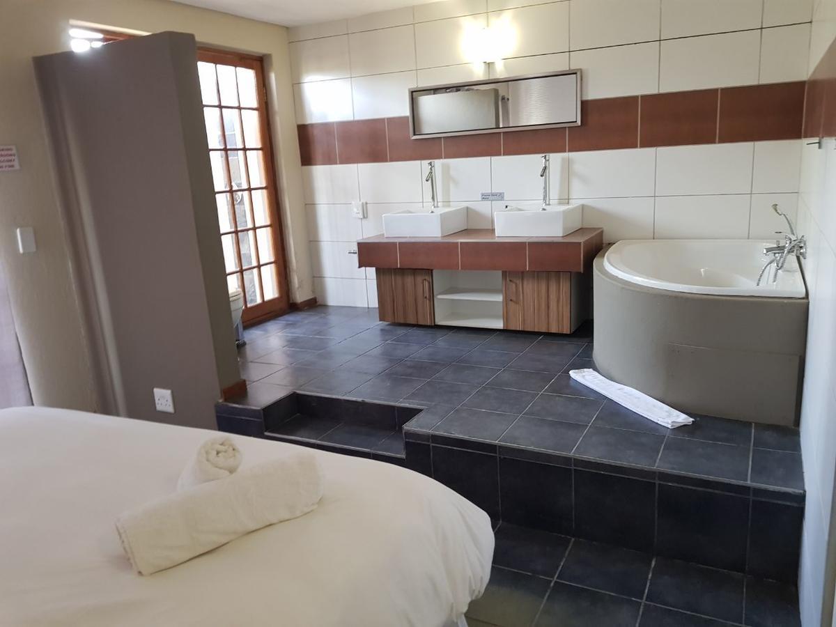 Rhulani Kruger Villa Marloth Park Exterior photo